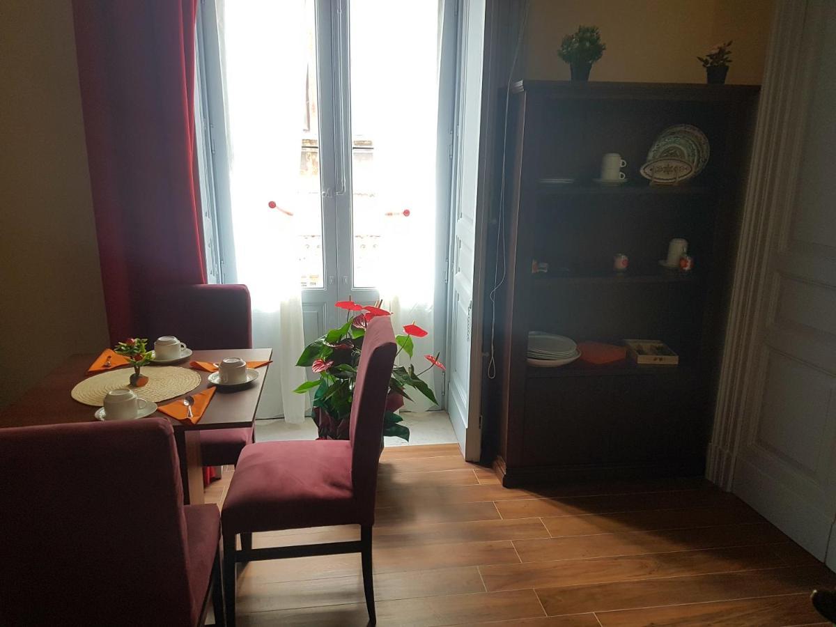 B&B Ferrau Катания Екстериор снимка
